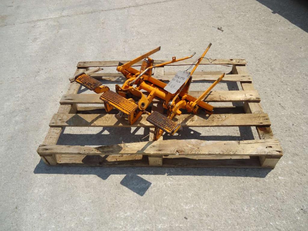 Pedaliera per Fiat Allis FL9 Foto 1