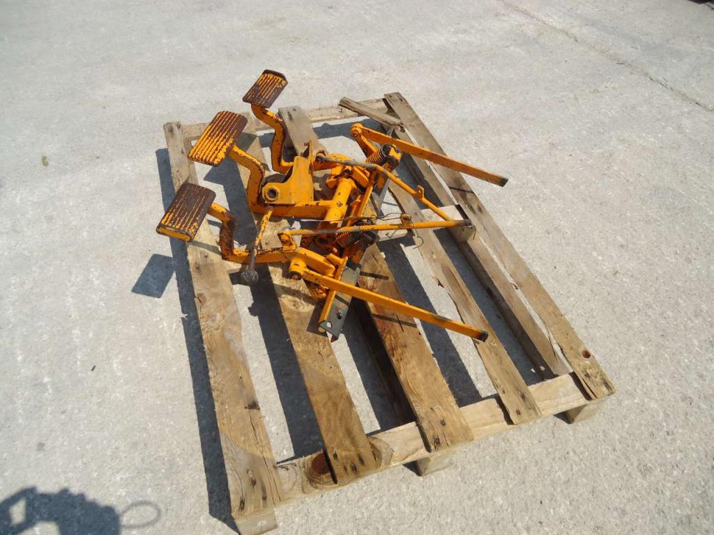 Pedaliera per Fiat Allis FL9 Foto 3