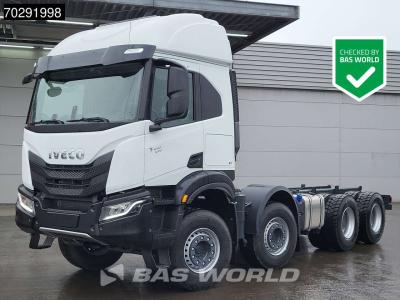 Iveco T-Way 510 8X4 NEW! Retarder Steelsuspension Big-Axle LED Euro 6 in vendita da BAS World B.V.