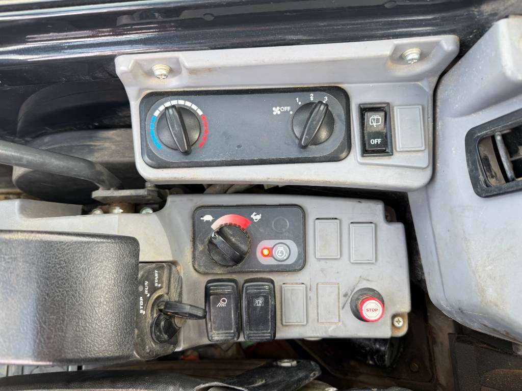 Kubota KX037-4 - Hammer Lines / Quick Coupler Foto 12