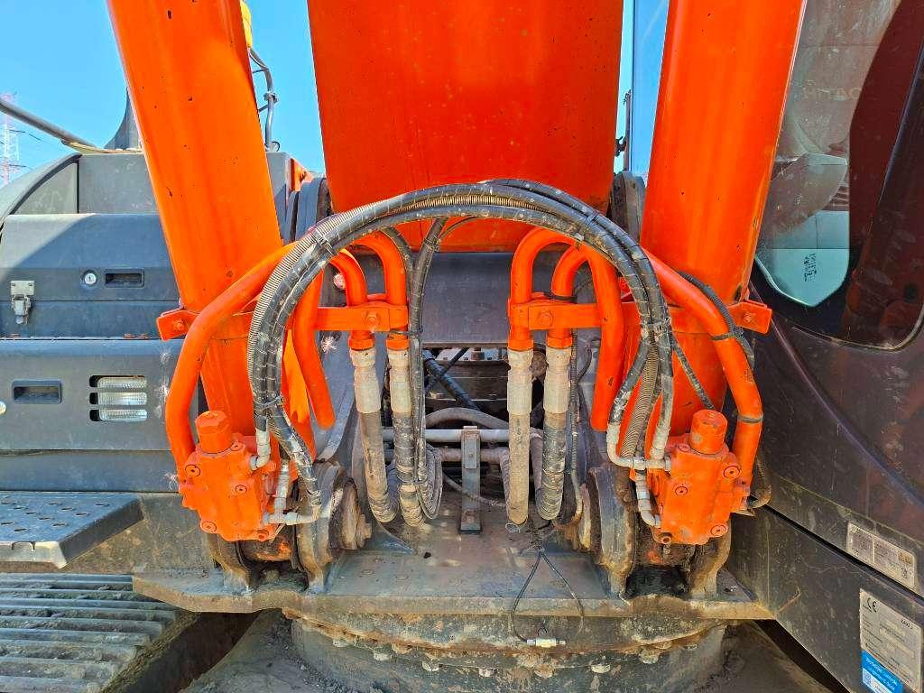 Hitachi ZX350LC-6+GPS (CW55s) Foto 10