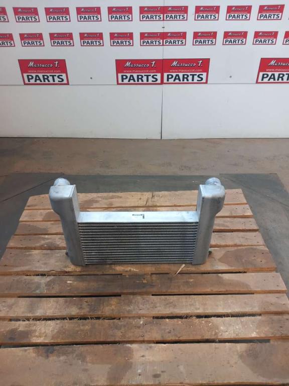 Radiatore intercooler per Hitachi ZX130 Foto 3