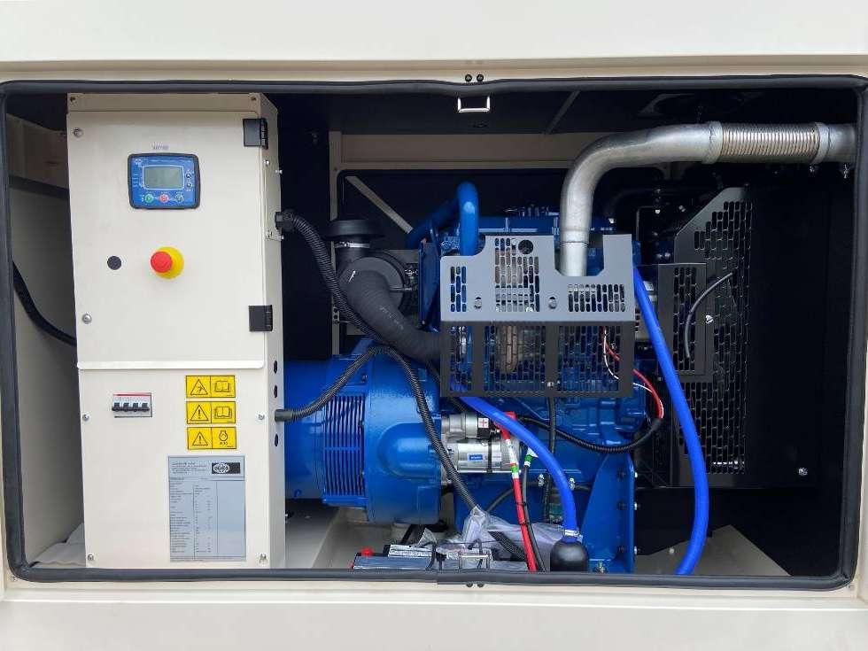 FG Wilson P50-3 - 50 kVA Genset - DPX-16004 Foto 4