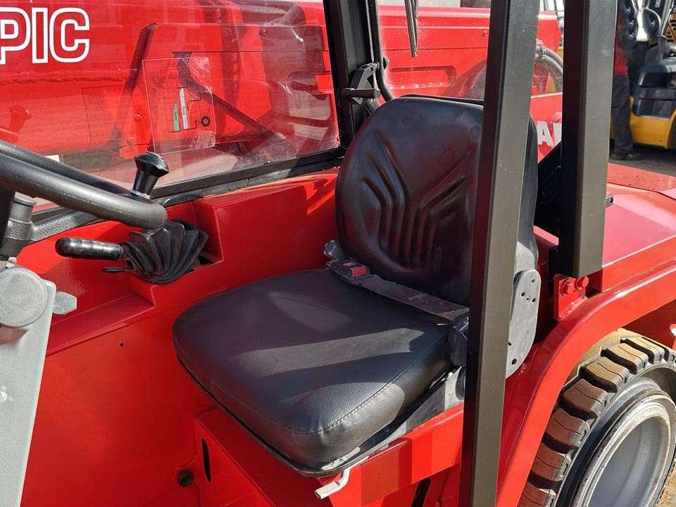 Manitou BT 420 4x4 Foto 15