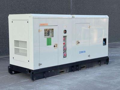 Cummins 220 kVA in vendita da Machinery Resale