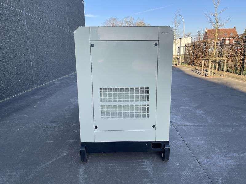 Cummins 220 kVA Foto 2