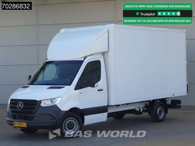 Mercedes Sprinter 317 CDI Automaat 170PK Bakwagen Achterdeuren Airco Camera Euro6 Meubelbak Koffer 21m3 Airc in vendita da BAS World B.V.
