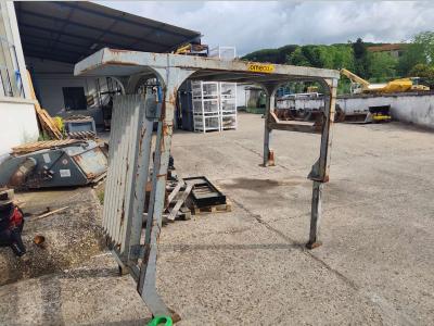 Fiat Hitachi FH300 in vendita da Omeco Spa