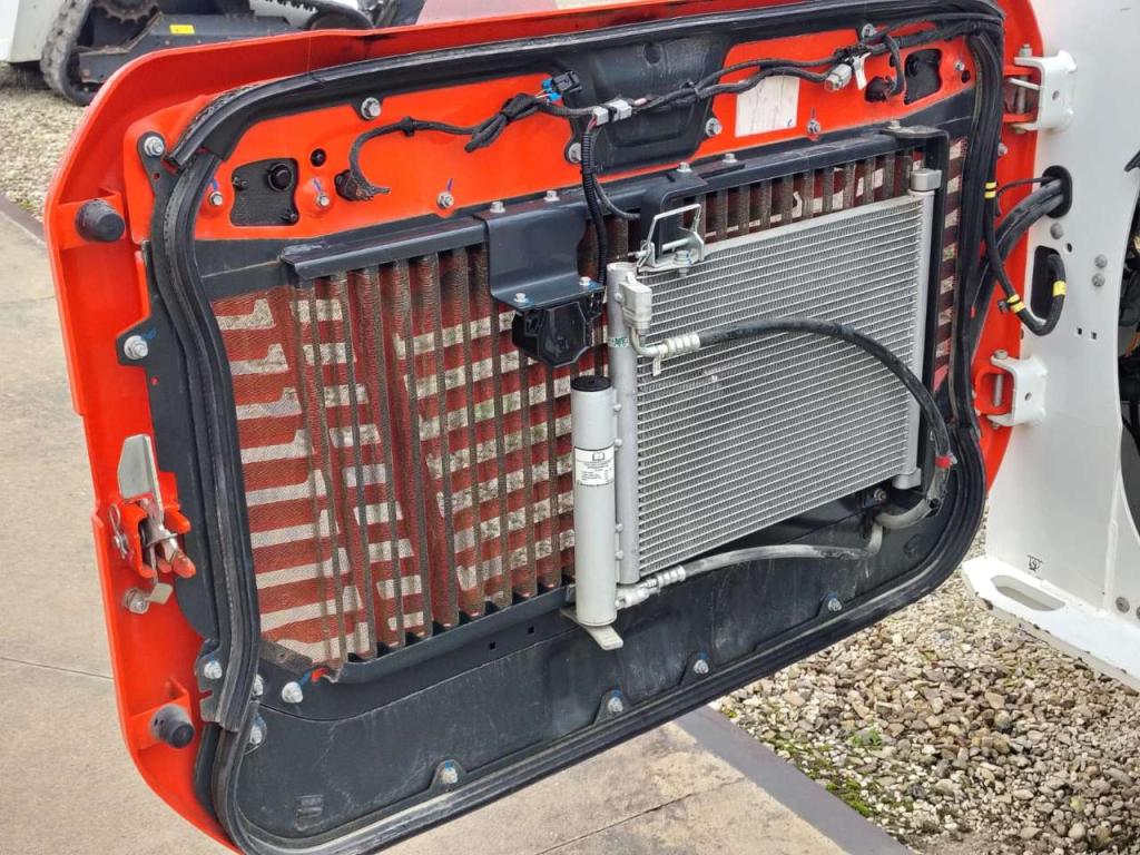 Bobcat T 66 Foto 10