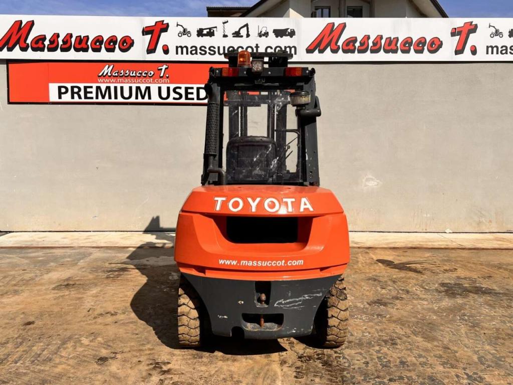 Toyota 7FD 40 Foto 11
