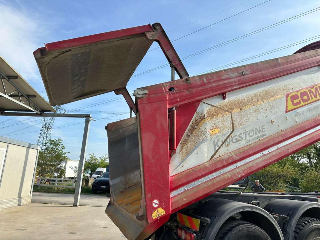 Mercedes-Benz Arocs 4151 Foto 13