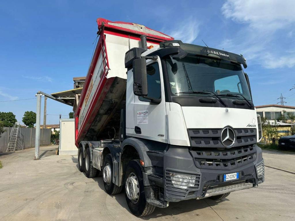 Mercedes-Benz Arocs 4151 Foto 8