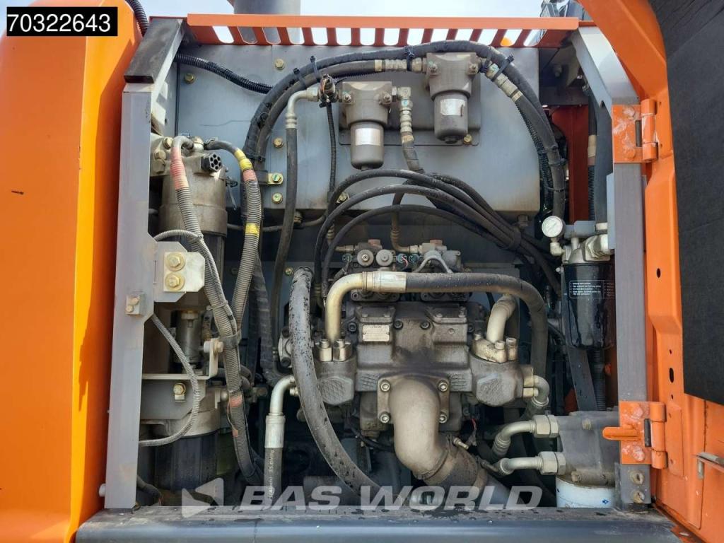 Hitachi ZX140W -5B Foto 22