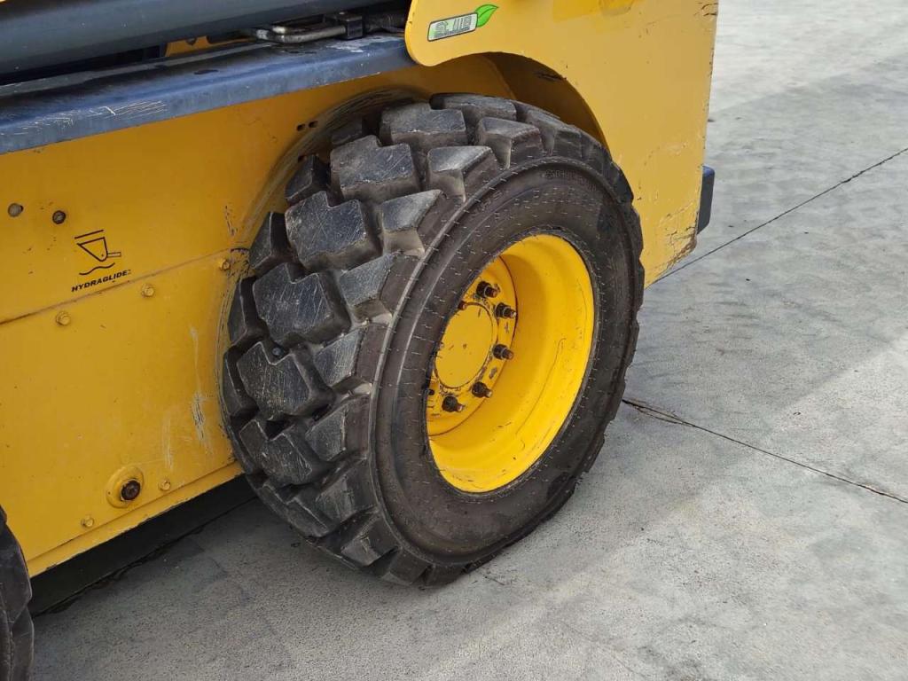 Gehl R 260 Foto 14