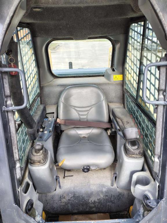 Gehl R 260 Foto 18