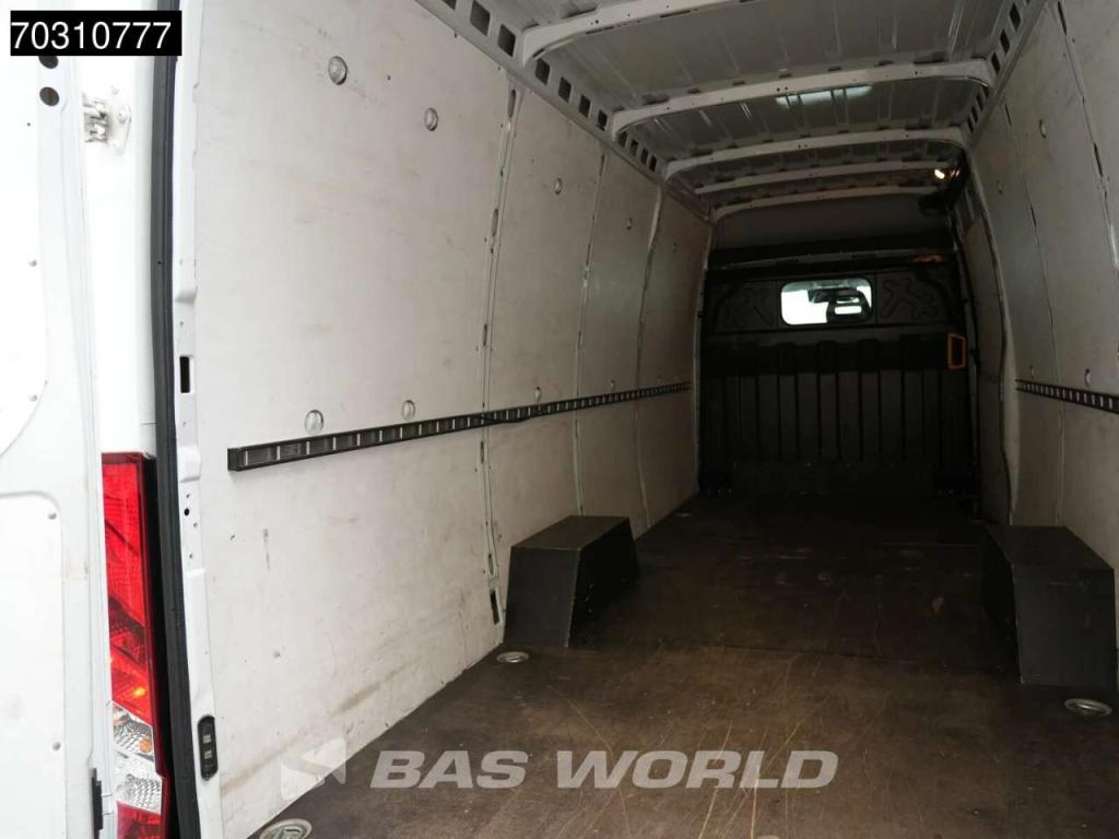 Iveco Daily 35S16 Automaat L3H2 3,5t Trekgewicht Airco Cruise Camera Parkeersensoren Euro6 L3 Airco Cruis Foto 18