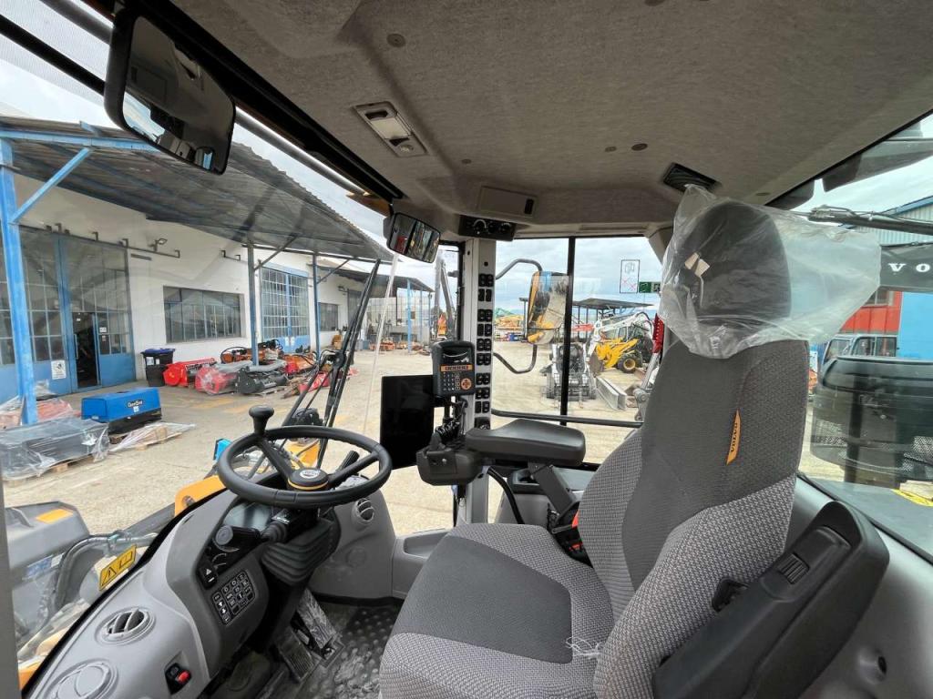Volvo L90H Foto 7