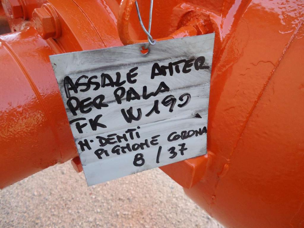 Assale anteriore per Fiat Kobelco W190 - N. DENTI PIGNONE 8 - N. DENTI CORONA 37 Foto 14