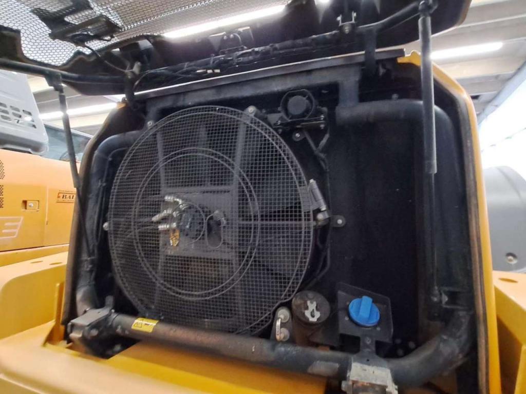 Volvo L120H Foto 21