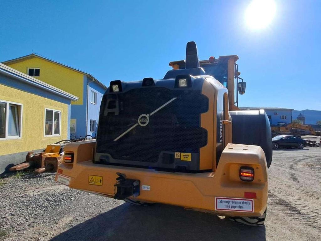 Volvo L120H Foto 4