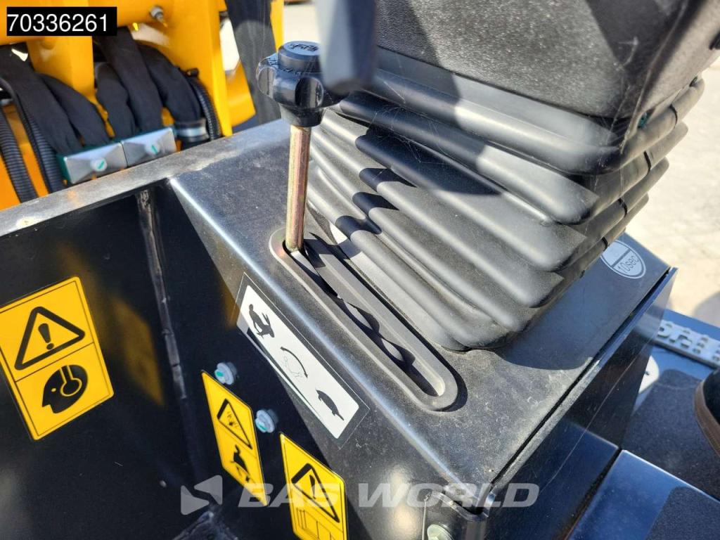 JCB 403 SP FACTORY WARRANTY - GIANT COUPLER - KUBOTA Foto 22
