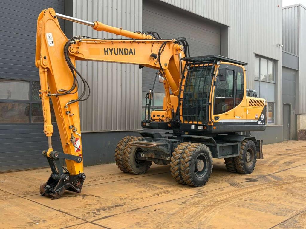 Hyundai Robex 180W-9A Foto 2