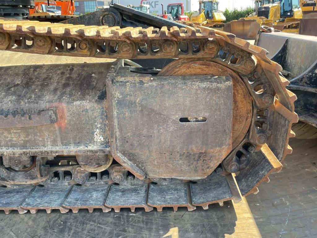 Hitachi ZX225USLC-6 Foto 18