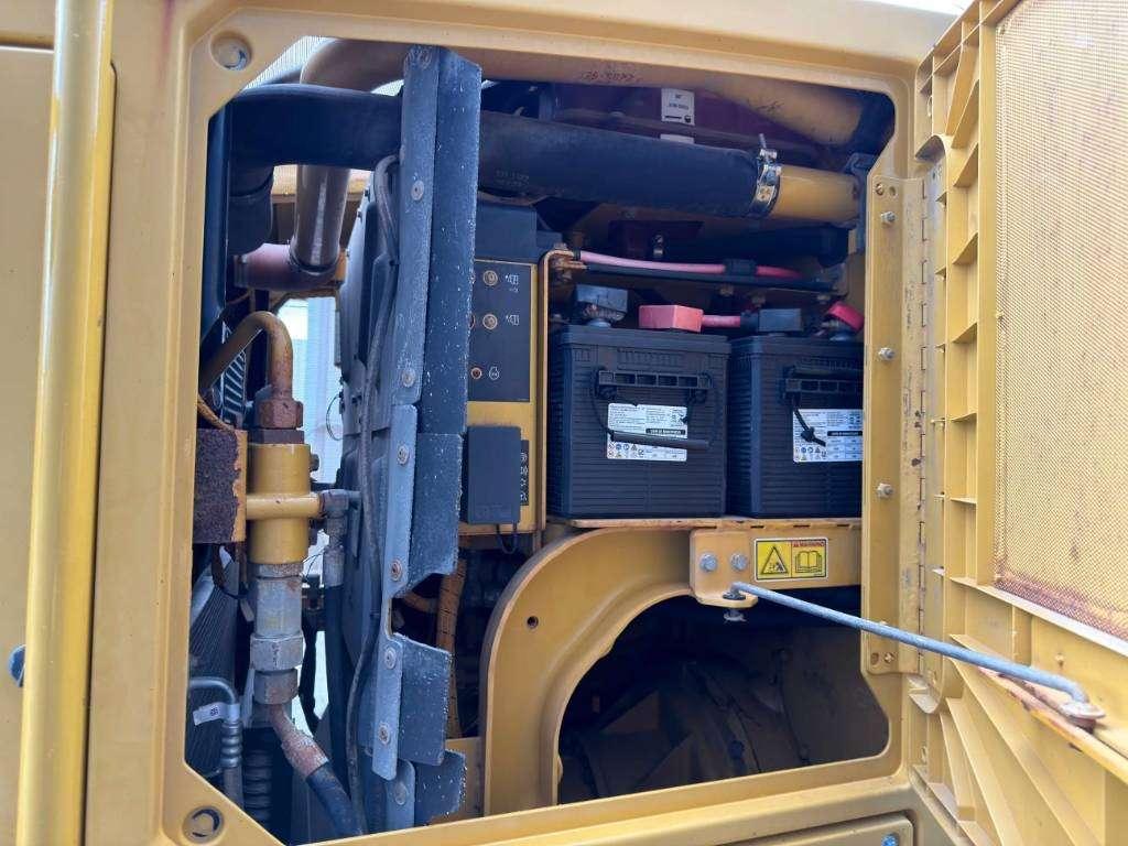 Caterpillar 140M2 Foto 25