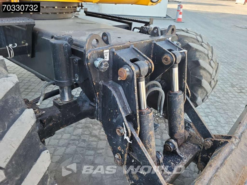 JCB JS145 W Foto 22