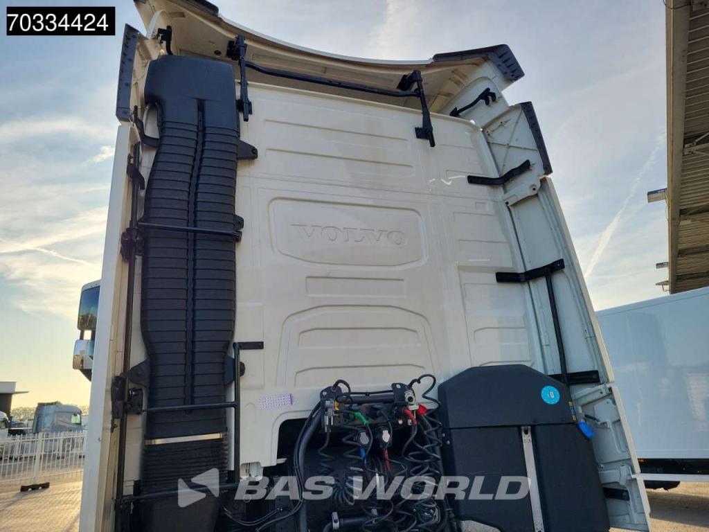 Volvo FH 460 4X2 Retarder 2x Tanks New Tyres! Foto 10