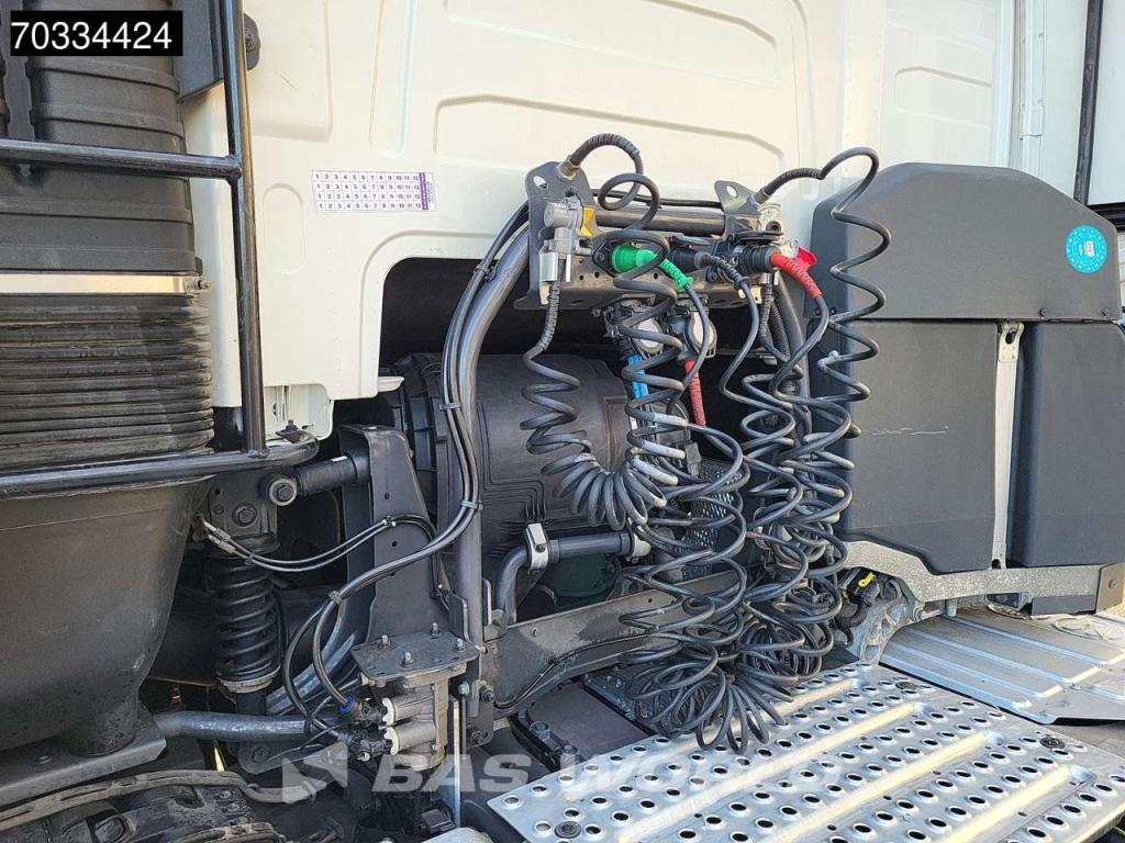 Volvo FH 460 4X2 Retarder 2x Tanks New Tyres! Foto 11