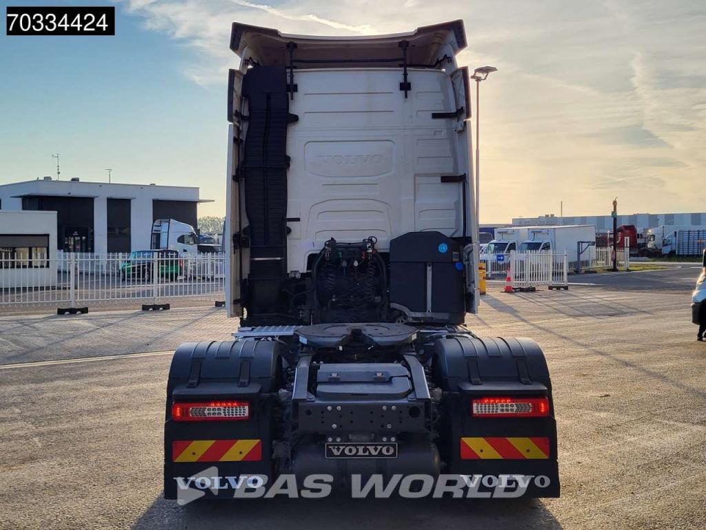 Volvo FH 460 4X2 Retarder 2x Tanks New Tyres! Foto 9