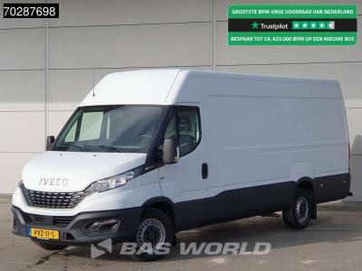Iveco Daily 35S14 Automaat L3H2 3,5t Trekgewicht Airco Cruise Camera Euro6 L4H2 16m3 Airco Cruise control in vendita da BAS World B.V.