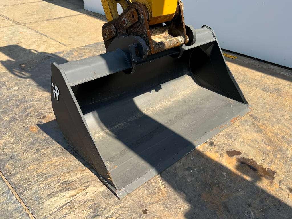 Caterpillar 320FL - New Bucket / Hammer Lines / Camera Foto 19