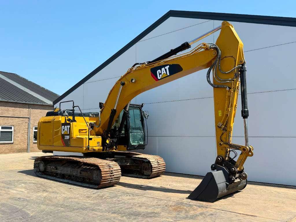 Caterpillar 320FL - New Bucket / Hammer Lines / Camera Foto 7
