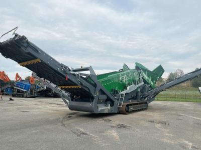 McCloskey R230 in vendita da Massucco T. Srl