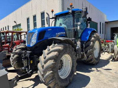 New Holland T7.270 in vendita da Buccione Commerciale Srl