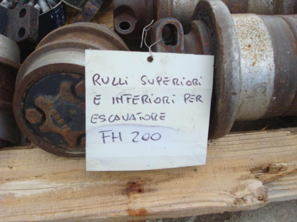 Rulli superiori per Fiat Hitachi FH200 Foto 4