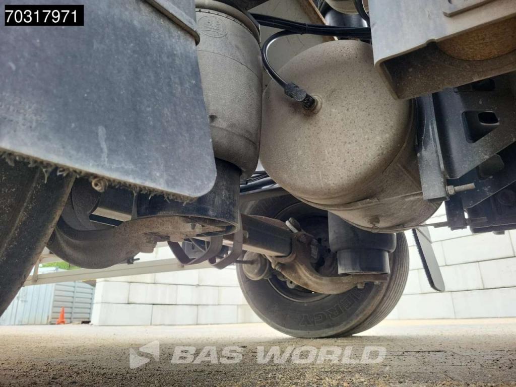 Kässbohrer 3 axles APK 08/26 Foto 22