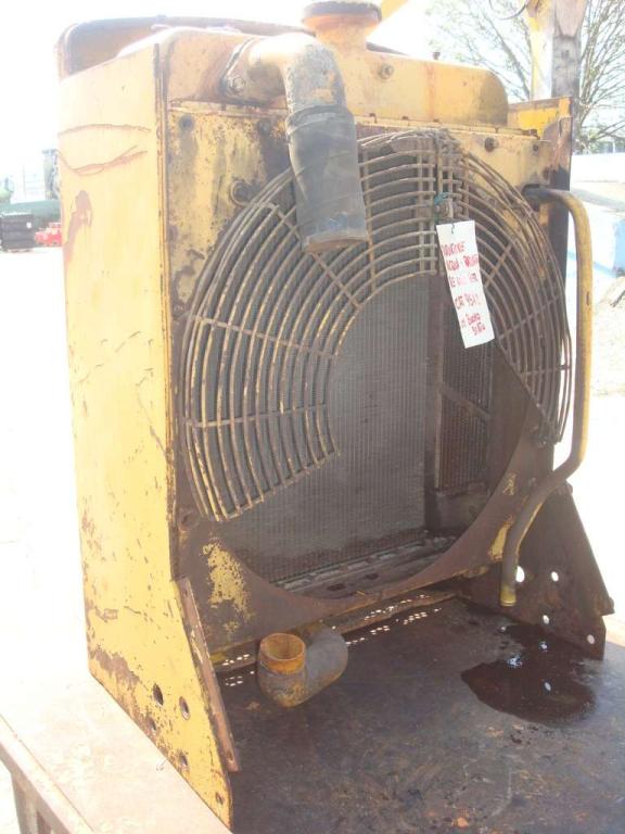 Radiatore acqua per CAT 951B Foto 6