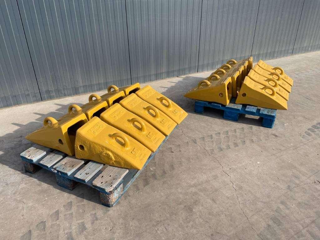 Caterpillar 365 / 374 / 385 / 390 Tips Foto 1