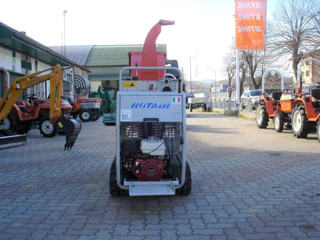 Gior 950 su MOTOCARRIOLA CINGOLATA IDROSTATICA ROTAIR RAMPICAR R70 Foto 10
