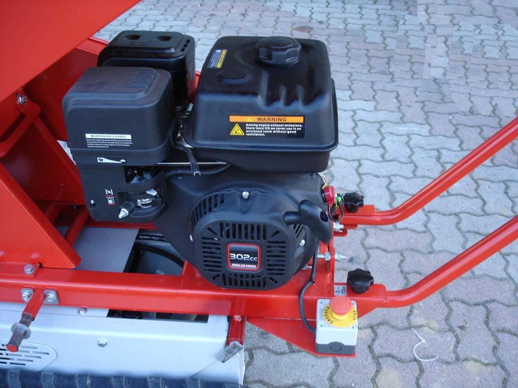 Gior 950 su MOTOCARRIOLA CINGOLATA IDROSTATICA ROTAIR RAMPICAR R70 Foto 18