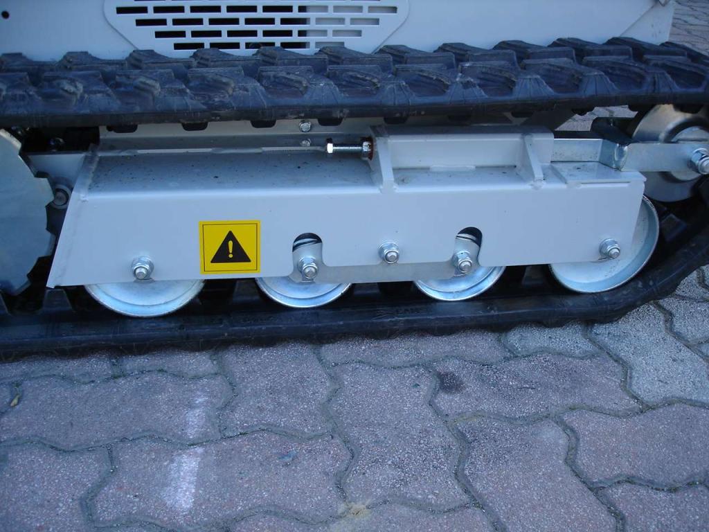 Gior 950 su MOTOCARRIOLA CINGOLATA IDROSTATICA ROTAIR RAMPICAR R70 Foto 19