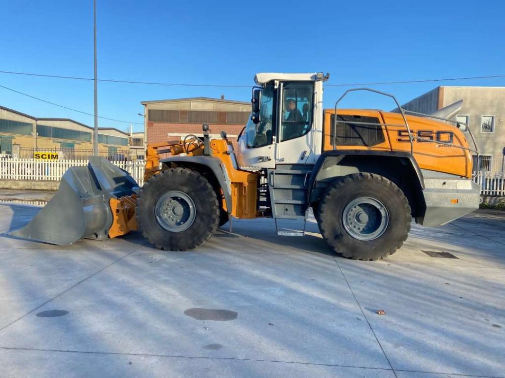 Liebherr L 550 Foto 2