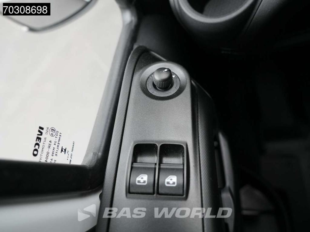 Iveco Daily 35S18 3.0L Automaat L2H2 180PK ACC Airco Cruise Camera Parkeersensoren CarPlay Stoelverwarmin Foto 28