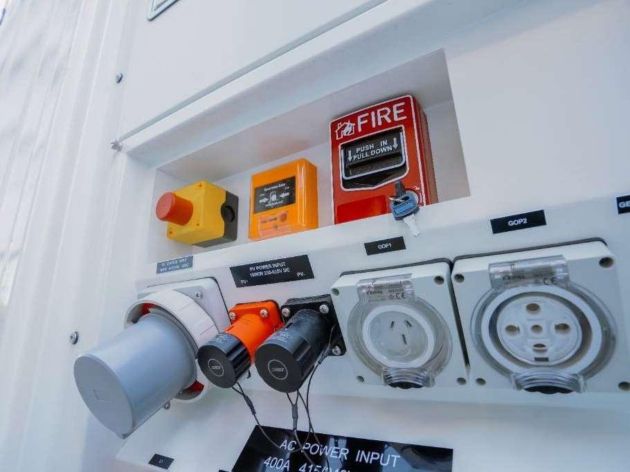 PHE500 Hybrid Energy System- 500 kVA - 1040 kWh Gruppo elettrogeno Foto 8