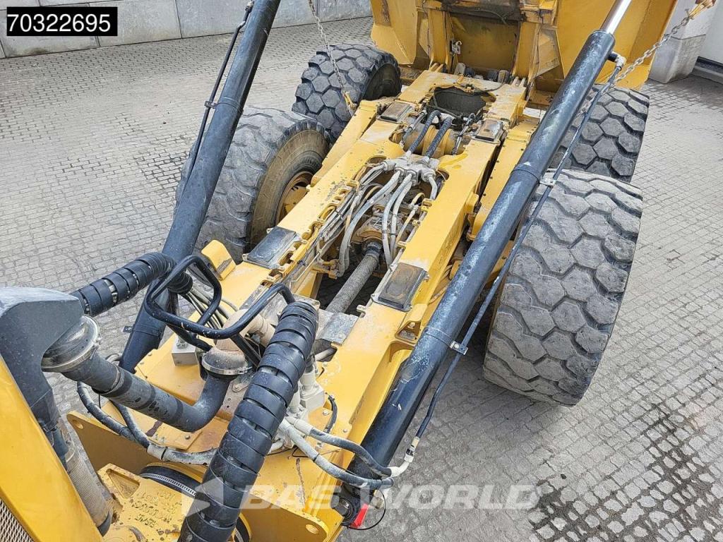 Caterpillar 745 -04A Tail gate Foto 11