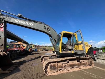 Volvo EC 210
