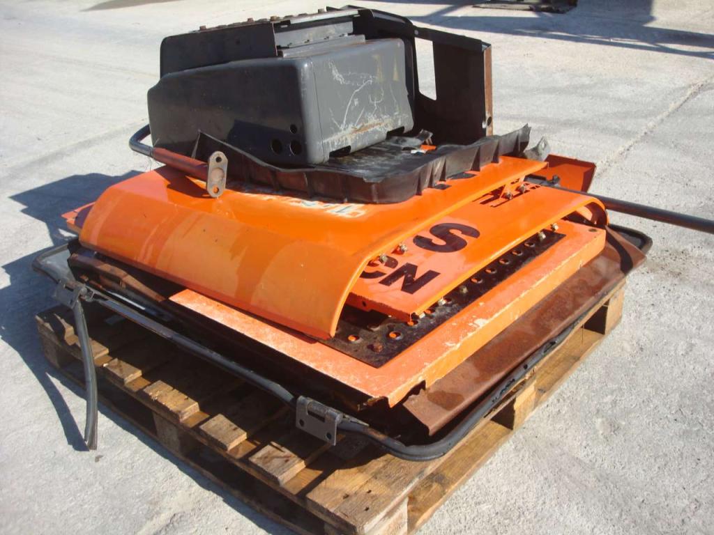Cofanatura e carter carrozzeria per ZAXIS 210-3 Foto 1